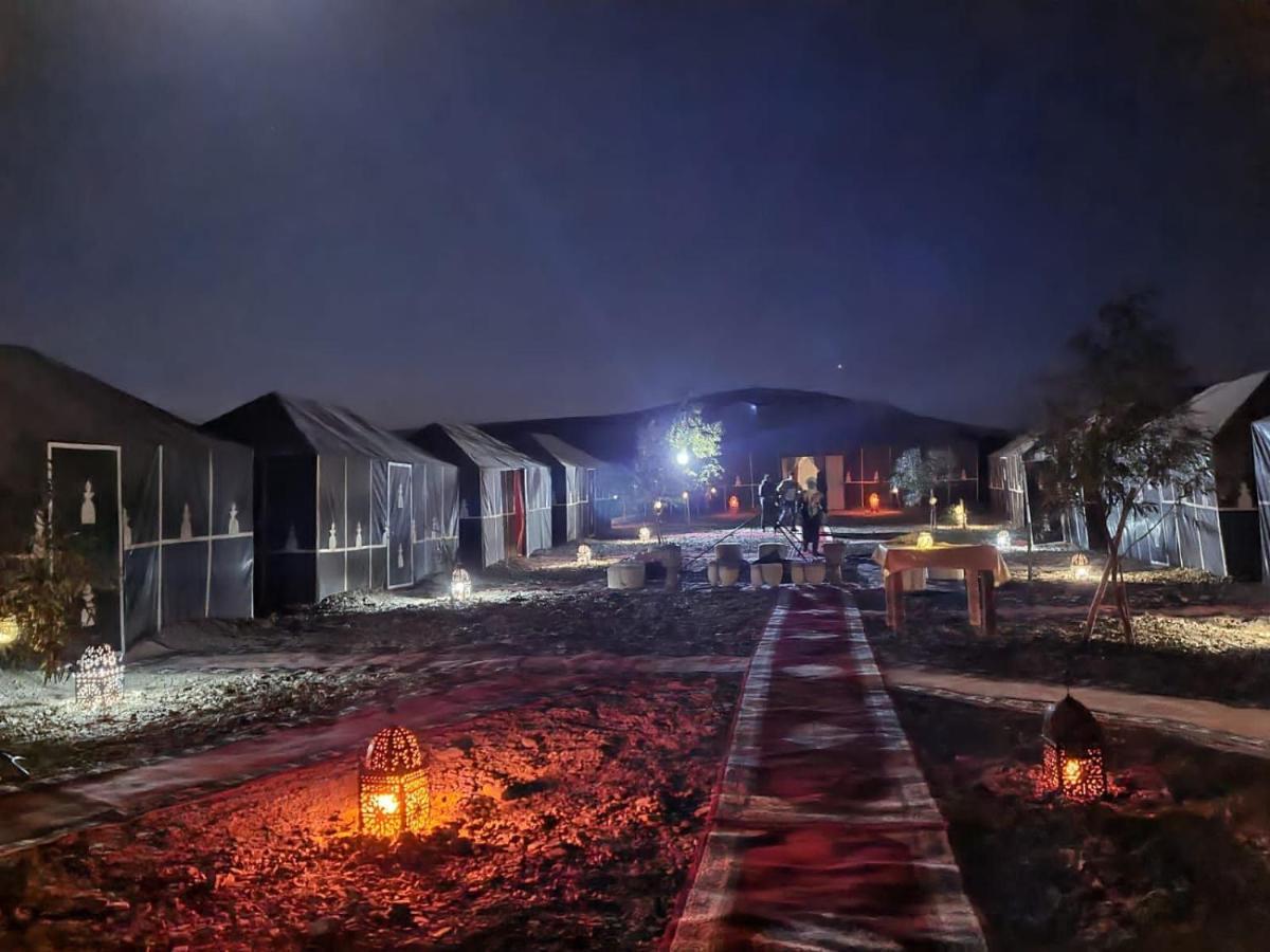 Desert Life Camp เมอร์ซูกา ภายนอก รูปภาพ